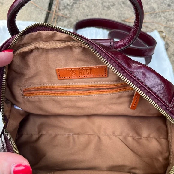 NWT New Hobo Shelia Small Satchel Merlot Leather Retired Rare - Picture 7 of 8